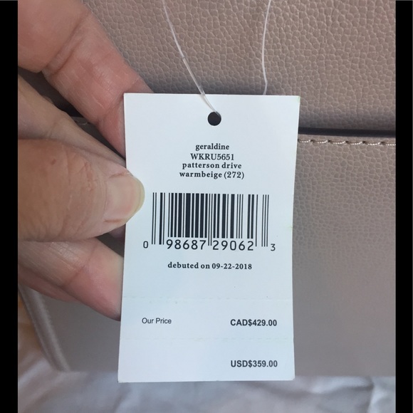 Kate Spade 🌸 - Picture 8 of 11